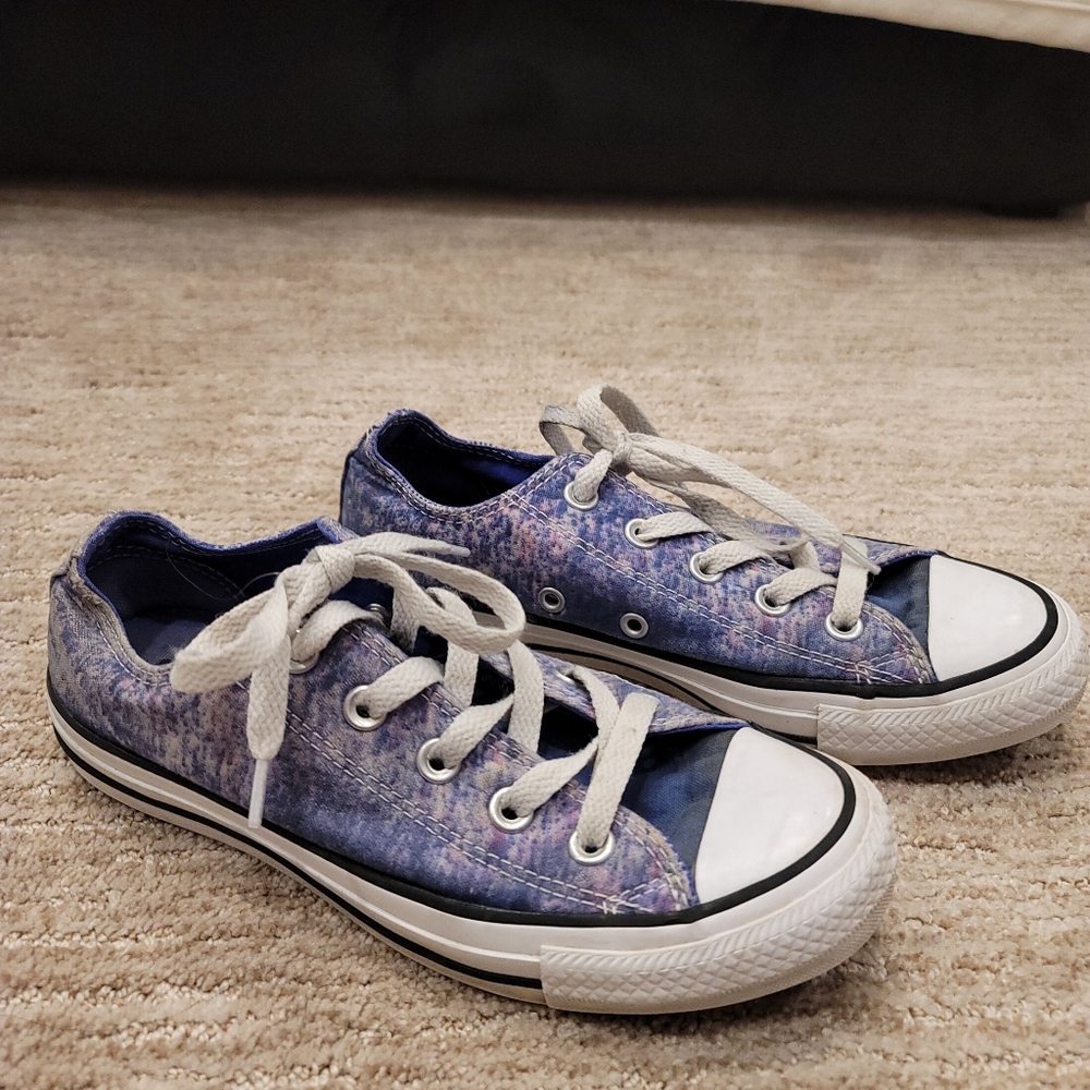 Chuck Taylor Tie Dyed Sneakers - Picture 3 of 11
